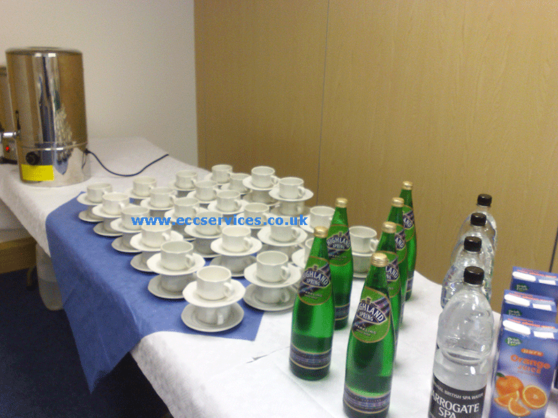 Tea and coffee for breakfast catering